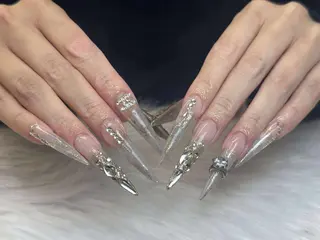 ネイル NIE MoMoのネイルデザイン