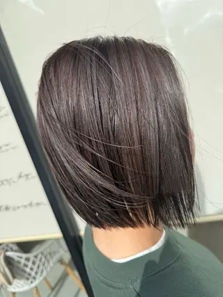 ショート カラー 塚本 昂のヘアスタイル