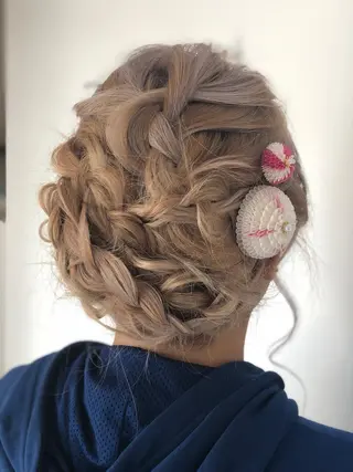 セミロング Ze sealのヘアスタイル