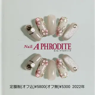 ネイル Nail  Aphroditeのネイルデザイン