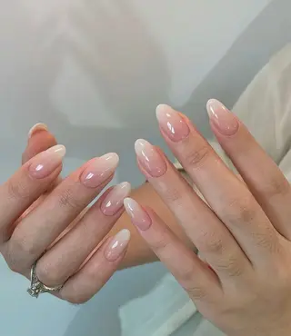 ロング T&D NailSalonのネイルデザイン