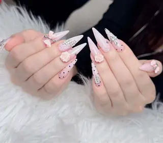 ネイル Lenie Shinokuboのネイルデザイン