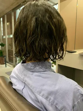 ミディアム カラー パーマ ボブパーマコテ巻き風 パーマNo1深江秀平のヘアスタイル