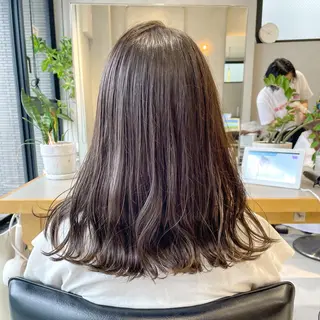 ミディアム カラー 圧倒的透明感カラー nana🦕のヘアスタイル