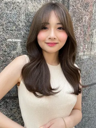 セミロング カラー 上品ヘア🤍顔周り/ レイヤー✨/林遼一郎のヘアスタイル