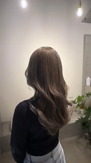 ロング カラー 暖色カラー🌈／ パーマ🌀／凜太郎のヘアスタイル
