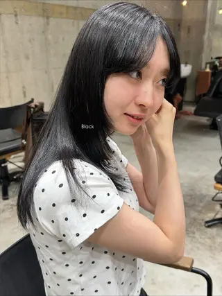 カラー カエデ🐬 カットモデルのヘアスタイル