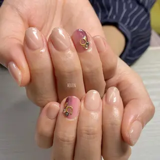 ネイル I pinknail 韓国風·持ち込み専門のネイルデザイン
