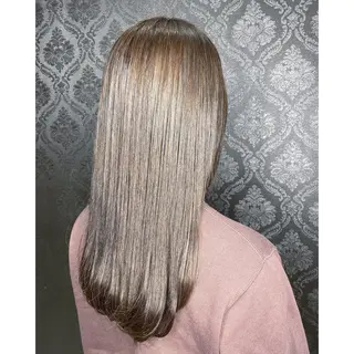 ロング カラー 【育休中】EARTH 荒井店HARUNAのヘアスタイル