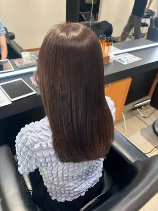 セミロング KAREN(ému) 伏見/カットモデルのヘアスタイル