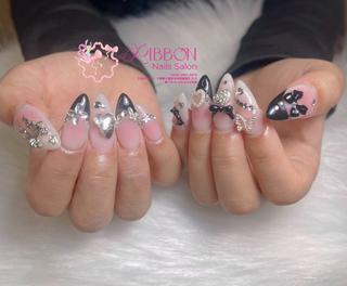ネイル Nini 🎀のネイルデザイン