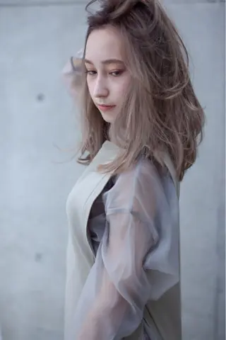 セミロング ♡大人カワイイ hair♡徳井はやとのヘアスタイル
