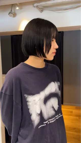 ショート ボブ/レイヤー ケンショウのヘアスタイル