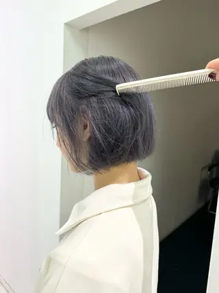 セミロング カラー 🫧ハイトーン✨格安 より質💐マンツーマのヘアスタイル