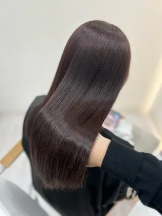 ロング カラー Zina aimiのヘアスタイル