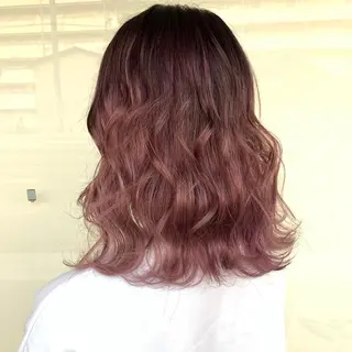 ミディアム レイヤー/艶髪カラー 森本くるみのヘアスタイル