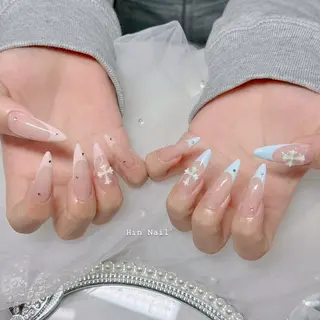 ネイル HIN NAILのネイルデザイン
