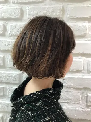 ショート パーマ 【暖色カラー特化】 中山由梨のヘアスタイル
