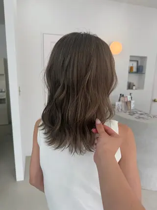 ミディアム mei🪽 カラー/パーマモデルのヘアスタイル