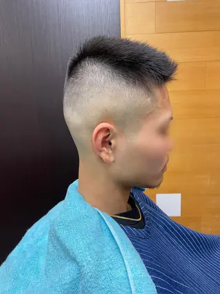 ショート メンズ ヘアーサロン ＳＯRＡお顔剃りのエステ・リラクイメージ