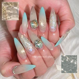 ネイル ルナ 🎀のネイルデザイン