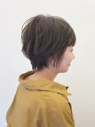 ショート カラー 関口 友菜のヘアスタイル