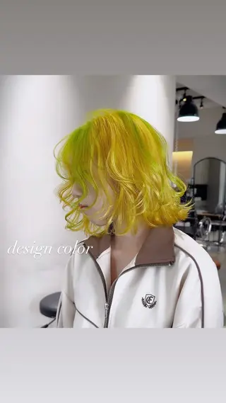 ミディアム カラー 💜ハイトーン💛 マジカルかいちゃんのヘアスタイル