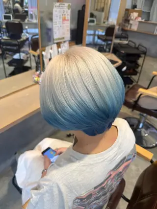 カラー 高山 穂香のヘアスタイル