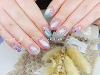 ネイル AngelChris ビューティーサロンのネイルデザイン