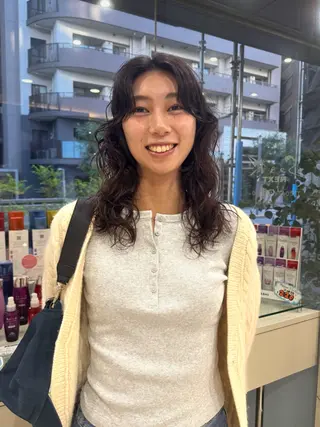セミロング パーマ Seeknext // Rukaのヘアスタイル