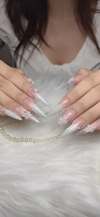 ネイル Sora nail 長さ出し専門店のネイルデザイン