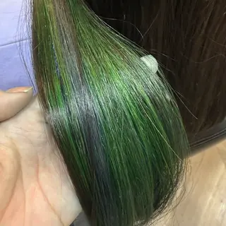 カラー Harada Naoのヘアスタイル