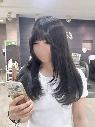 ロング レイヤー/艶髪カラー 森本くるみのヘアスタイル