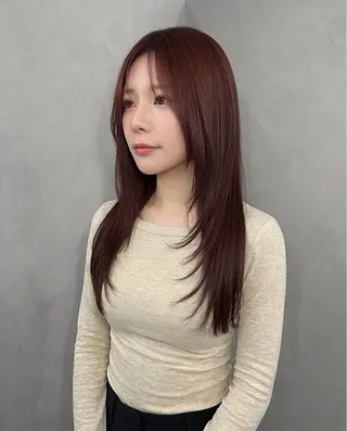 ロング カラー 吉田勇人🩶レイヤー •透明感カラー•暗髪のヘアスタイル