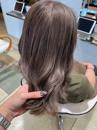 カラー 淡色┊︎ナチュラル 🧁奈那美🧁*.゜のヘアスタイル