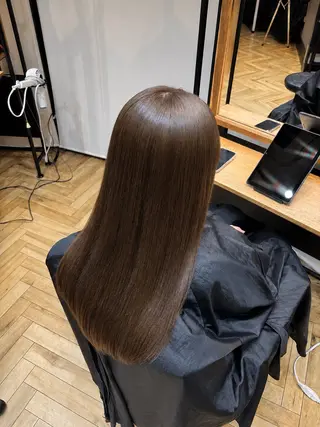 ロング カラー Rika🎀美髪矯正 /透明感カラー🫧のヘアスタイル