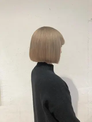 ショート カラー 銀座/ハイトーン/ hayaka 🖤のヘアスタイル