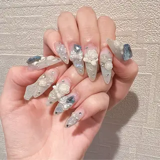 ネイル Luvia Ginzaのネイルデザイン