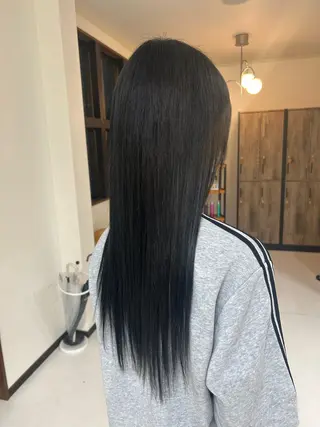 ロング カラー 古市 凜のヘアスタイル