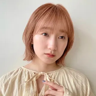 ショート カラー 顔まわり🥨レイヤー /透明感/水口舞奈のヘアスタイル