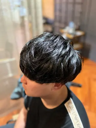 ミディアム メンズ メンズデザインパーマ 毛流れカット 堀 綺のヘアスタイル