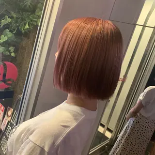 ミディアム カラー 吉本 yoshimotoのヘアスタイル