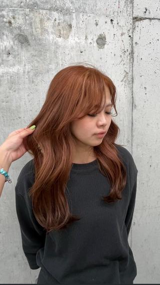 セミロング カラー 澤田 萌生のヘアスタイル