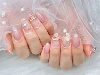 ネイル KANNA 💚のネイルデザイン