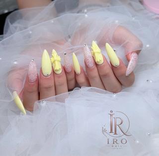 ネイル IRO FUNABASHIのネイルデザイン