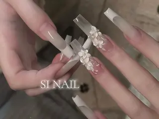 ネイル SI NAILのネイルデザイン