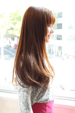 ロング HANA Hair Produceのヘアスタイル