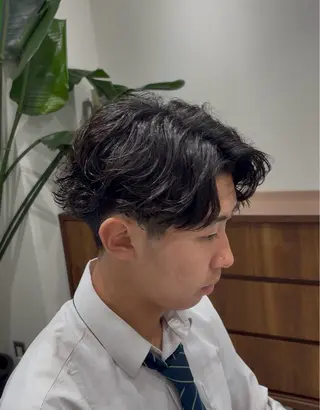 メンズ メンズパーマ 渡辺将功のヘアスタイル
