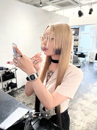 セミロング カラー HARU//原宿🤍 リピート率NO.1のヘアスタイル