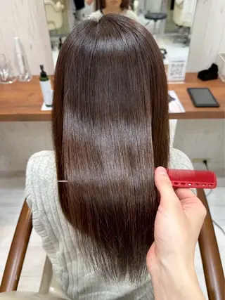 カラー 石坂 紗彩のヘアスタイル